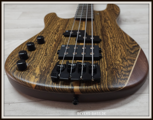 Preview: Sandberg California II VM4 RW, Rarewood Bocote, Lefthand